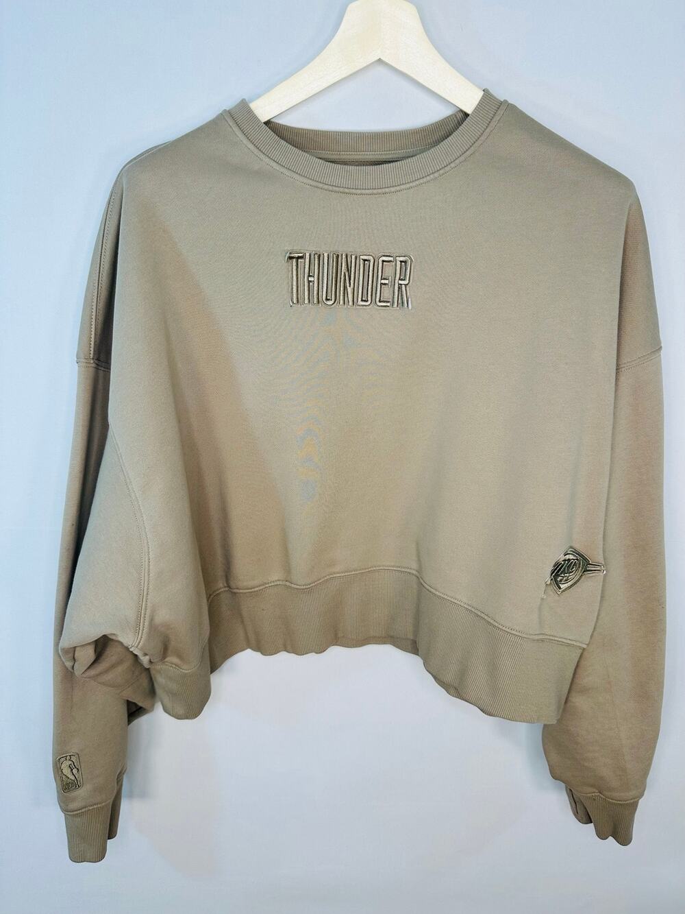 Pro Standard NBA OKC Thunder Oversized Cropped Crewneck Sweater Size Large